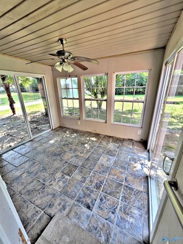 1429 6th Avenue Sw SW, Decatur, AL 35601