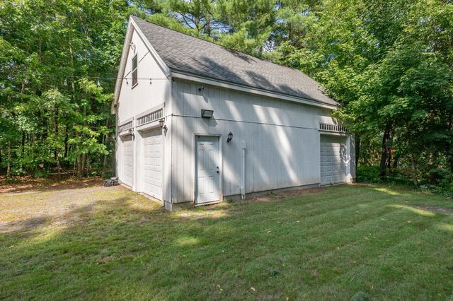 67 Brookline, Townsend, MA 01469