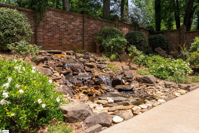11 Barbara Avenue, Greenville, SC 29615