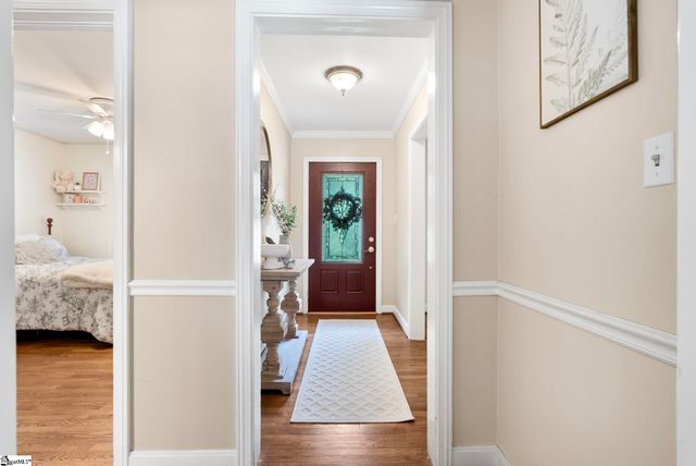 11 Barbara Avenue, Greenville, SC 29615
