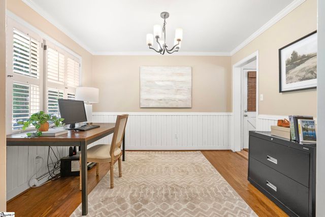 11 Barbara Avenue, Greenville, SC 29615
