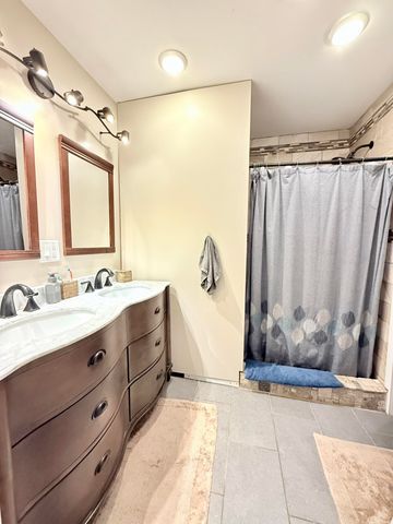 12 Tioga Lane, Plattsburgh, NY 12901