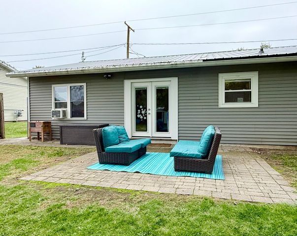 12 Tioga Lane, Plattsburgh, NY 12901