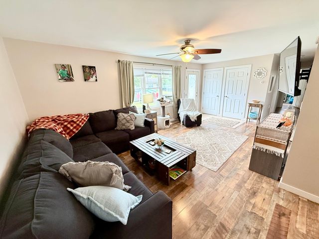 12 Tioga Lane, Plattsburgh, NY 12901