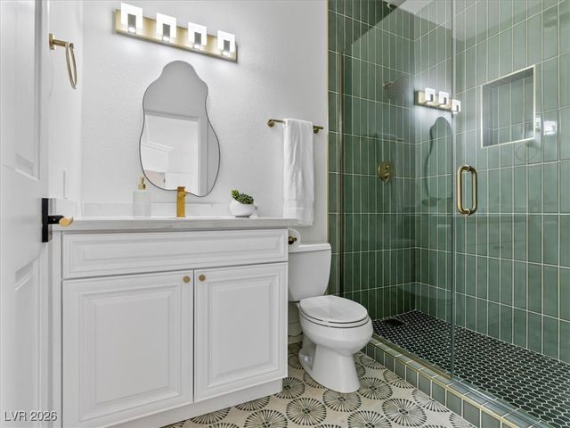 21 Sawgrass Court, Las Vegas, NV 89113