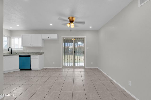 10916 Fort Worth Street, El Paso, TX 79924