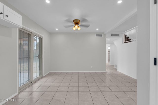 10916 Fort Worth Street, El Paso, TX 79924