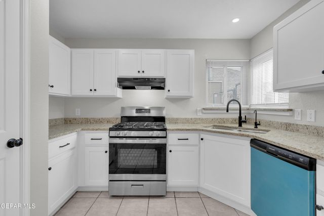 10916 Fort Worth Street, El Paso, TX 79924