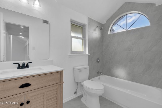 10916 Fort Worth Street, El Paso, TX 79924