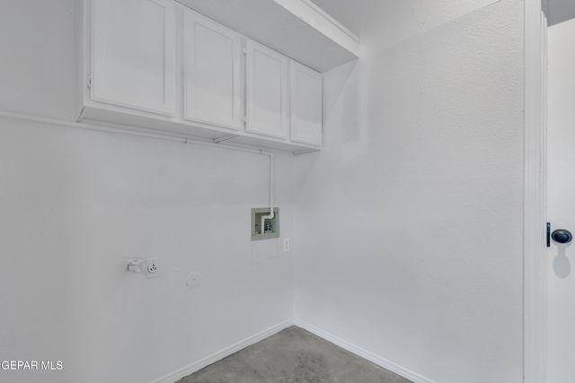 10916 Fort Worth Street, El Paso, TX 79924