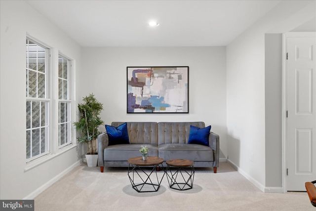 20368 BURNLEY SQ, Sterling, VA 20165