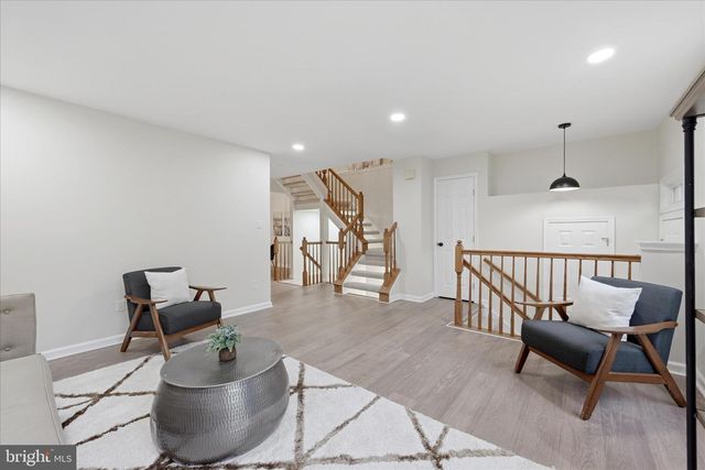 20368 BURNLEY SQ, Sterling, VA 20165