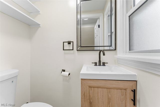 3791 Fairoaks Road, South Euclid, OH 44121