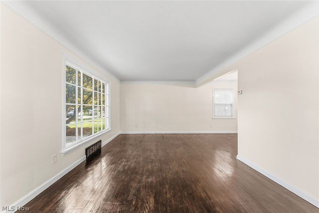 3791 Fairoaks Road, South Euclid, OH 44121