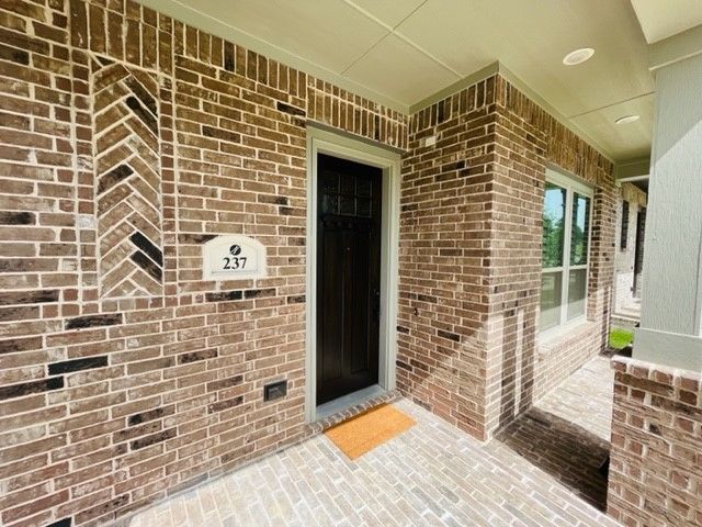237 Eaglewood Drive, Flower Mound, TX 75028