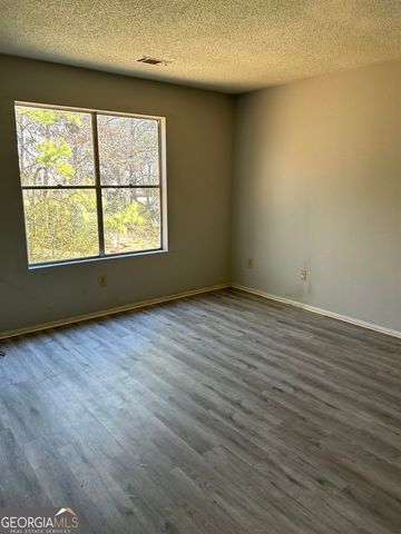 5588 Fairington Place, Lithonia, GA 30038