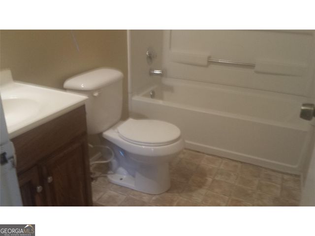 5588 Fairington Place, Lithonia, GA 30038