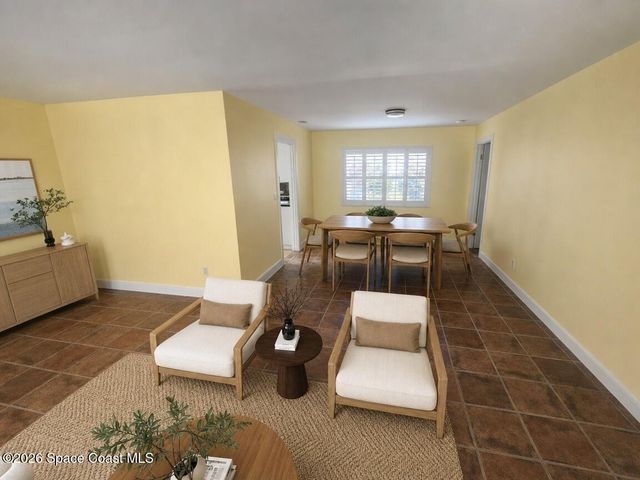 655 N Robin Way, Satellite Beach, FL 32937