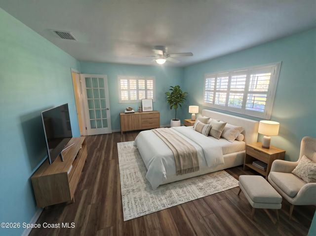 655 N Robin Way, Satellite Beach, FL 32937