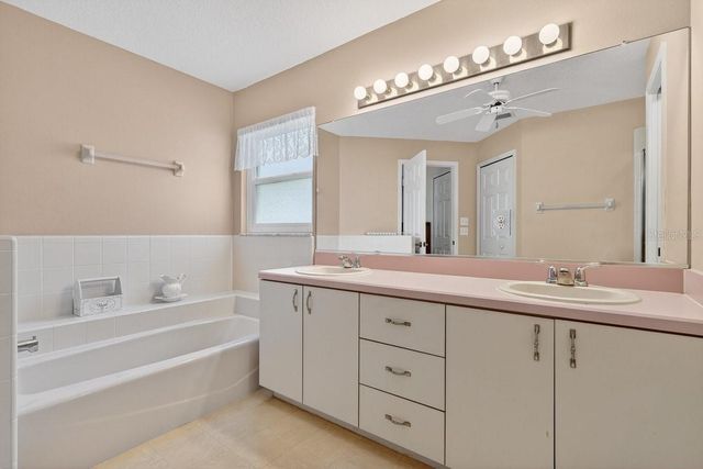 670 WELLESLEY COURT, New Smyrna Beach, FL 32168