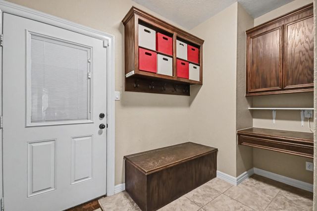 7211 Bayou Timbers Drive, Alvin, TX 77511