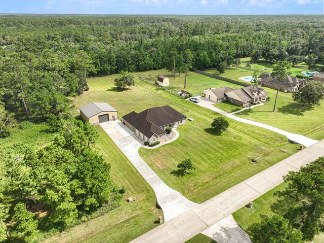 7211 Bayou Timbers Drive, Alvin, TX 77511