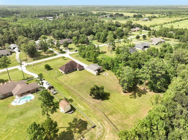 7211 Bayou Timbers Drive, Alvin, TX 77511