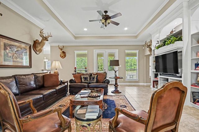 7211 Bayou Timbers Drive, Alvin, TX 77511
