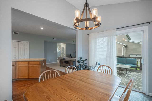 2731 Laurelwood Court, Beavercreek, OH 45431