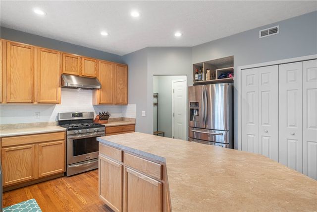 2731 Laurelwood Court, Beavercreek, OH 45431