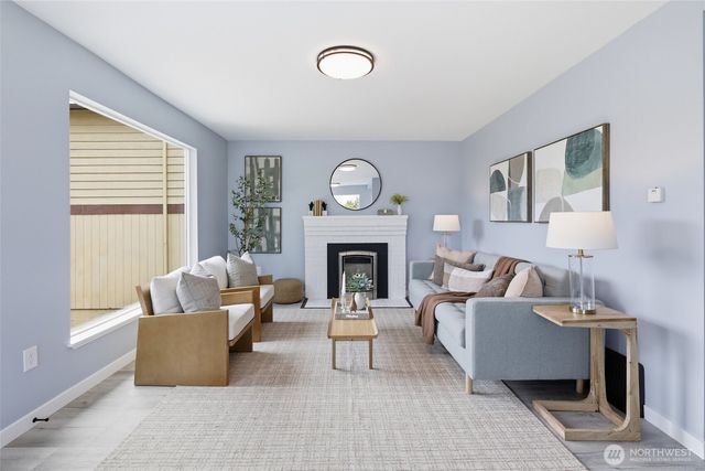 2517 23rd Avenue, Seattle, WA 98144