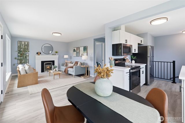 2517 23rd Avenue, Seattle, WA 98144