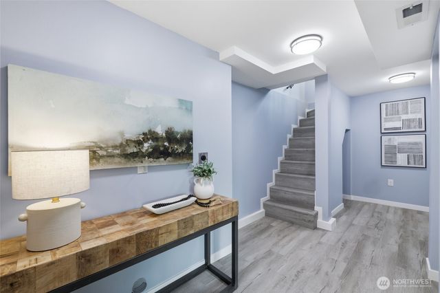 2517 23rd Avenue, Seattle, WA 98144