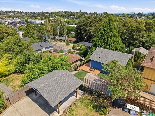 2517 23rd Avenue, Seattle, WA 98144