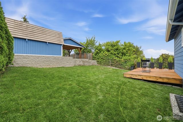 2517 23rd Avenue, Seattle, WA 98144