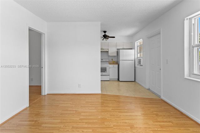 609 NE 6th Ct C, Boynton Beach, FL 33435