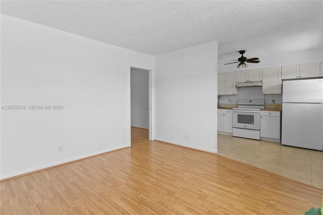 609 NE 6th Ct C, Boynton Beach, FL 33435