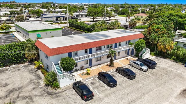 609 NE 6th Ct C, Boynton Beach, FL 33435