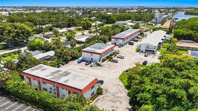 609 NE 6th Ct C, Boynton Beach, FL 33435