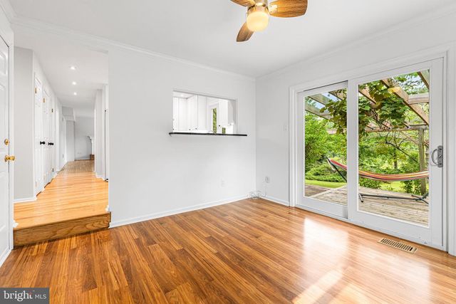 14 BRIGHTON PL, Newtown, PA 18940