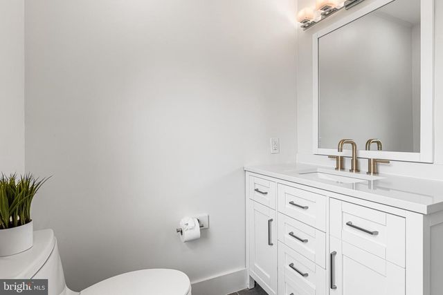 14 BRIGHTON PL, Newtown, PA 18940