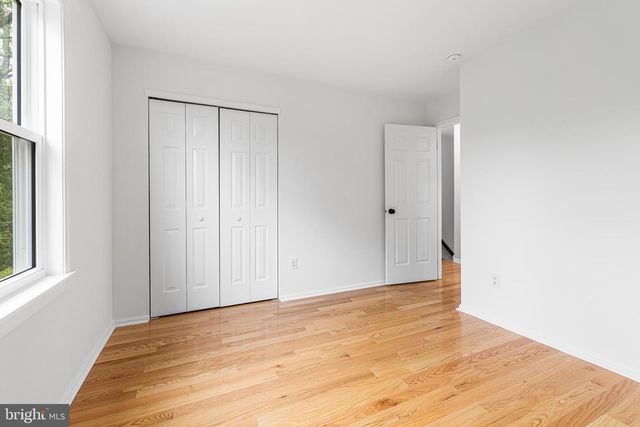 14 BRIGHTON PL, Newtown, PA 18940