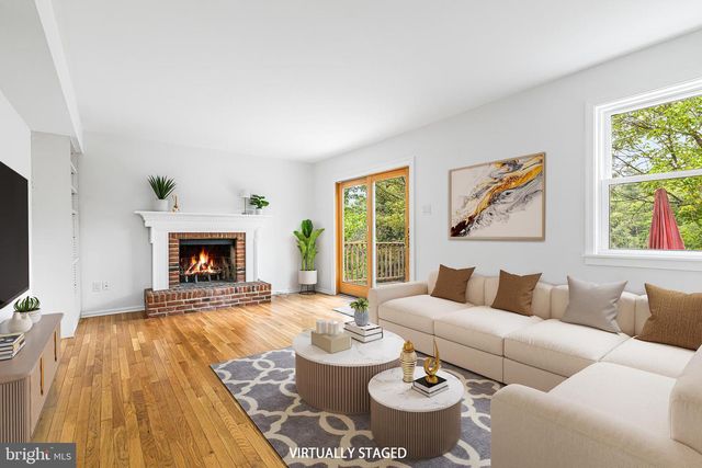 14 BRIGHTON PL, Newtown, PA 18940