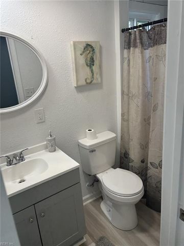 207 S 7th ST, Suffolk, VA 23434