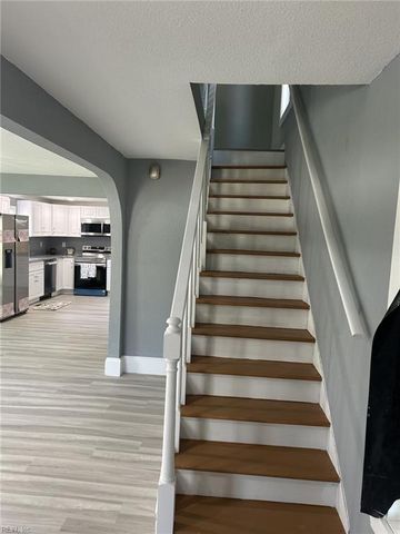 207 S 7th ST, Suffolk, VA 23434