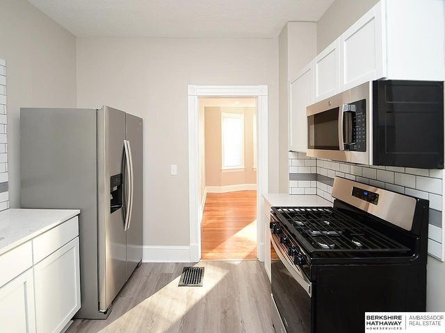 4926 Hamilton Street, Omaha, NE 68132