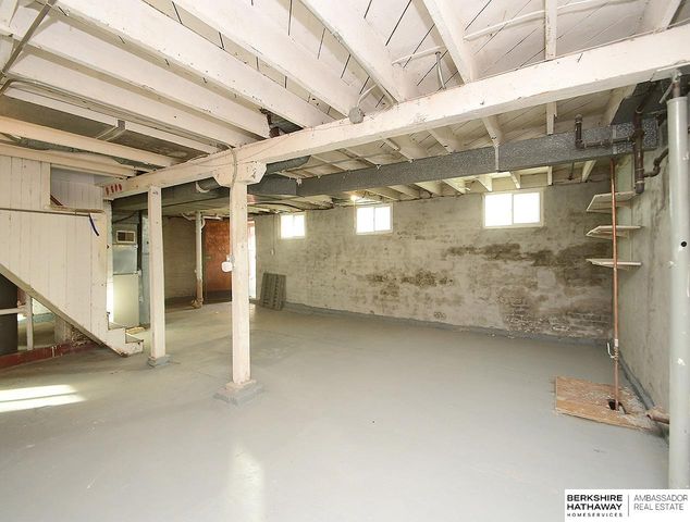 4926 Hamilton Street, Omaha, NE 68132