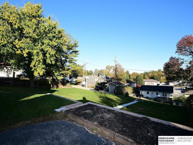 4926 Hamilton Street, Omaha, NE 68132