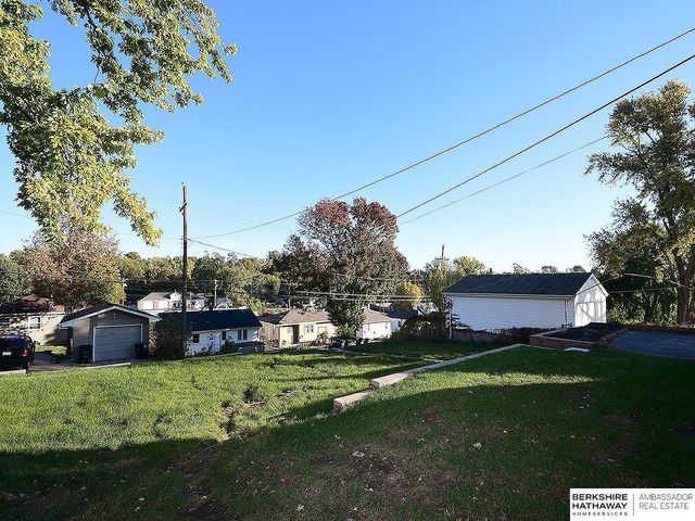 4926 Hamilton Street, Omaha, NE 68132