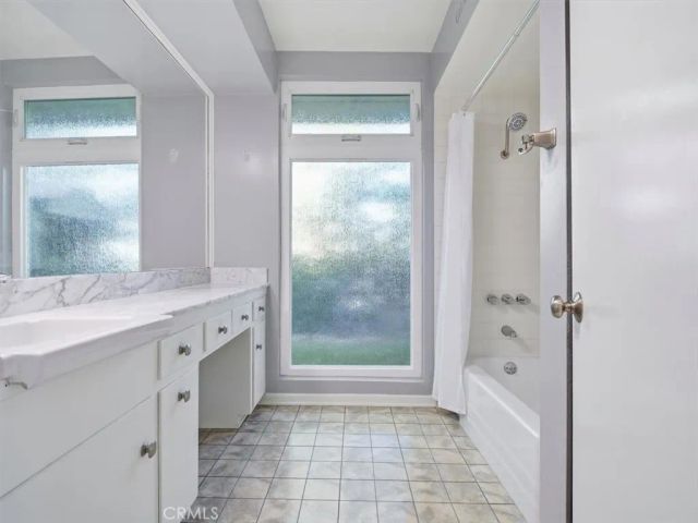 20216 Delita Drive, Woodland Hills, CA 91364